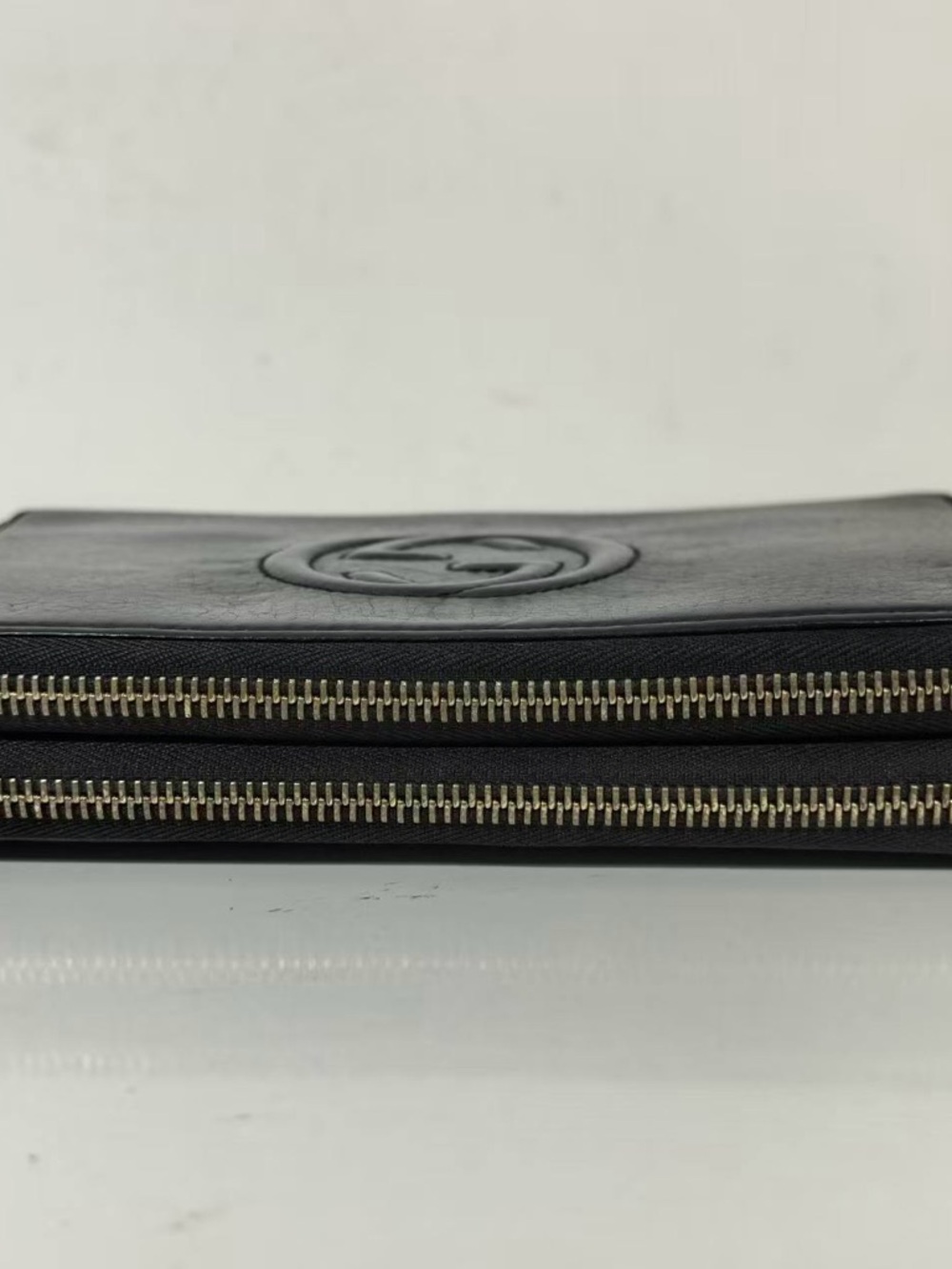Gucci Black Leather Logo Toiletry Bag - Picture 3 of 11